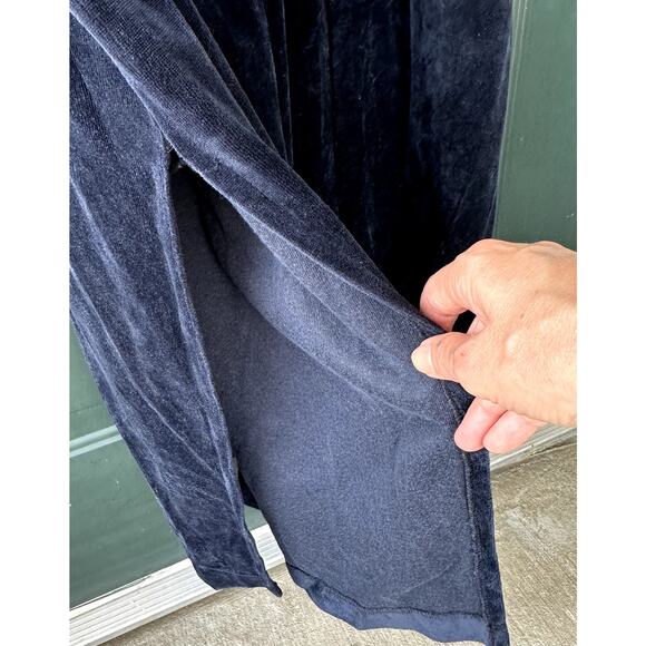 Vintage Retro Navy Velour Mrs Roper Caftan w/ Gold Piping & Tassel Winter, OS - Picture 4 of 7